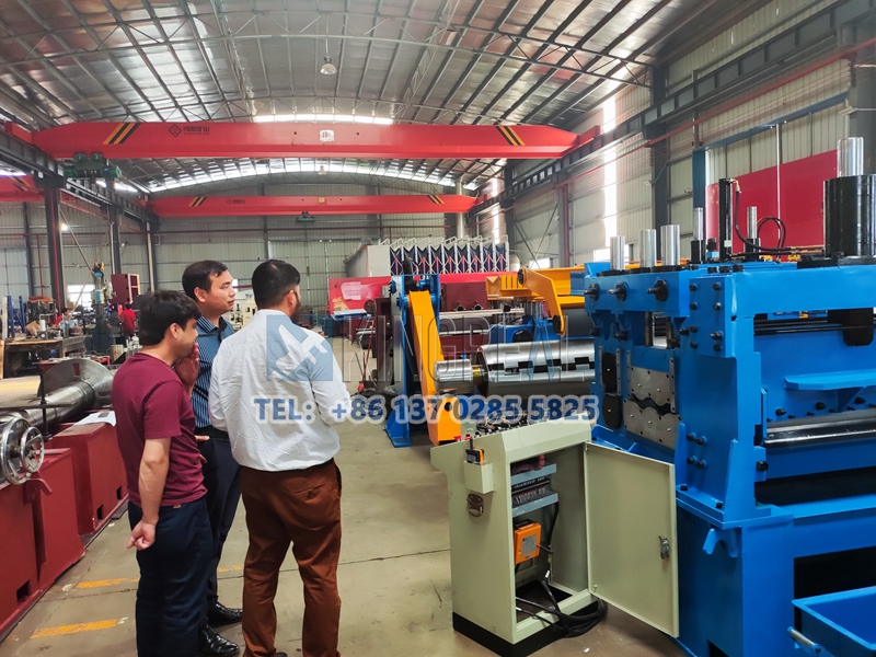 KINGREAL Indian Customer Visit Slitting Machine Factory